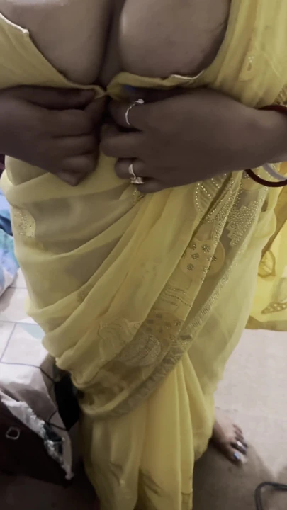 Calling sister-in-law to the flat and sister-in-law was shouting loudly, just do it. | Clip 1