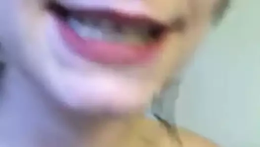 tetas en la ducha