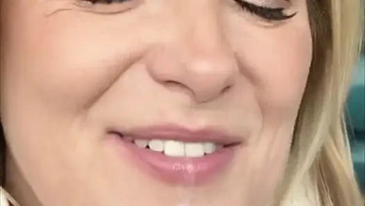 Mrs. Joanne Tanner a Real Public Schoolteacher Giving Blowjobs to Staff Members