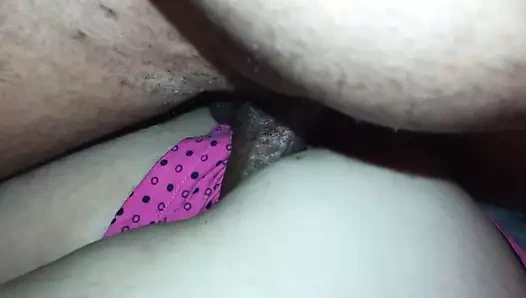 Dev yük döndü boşalmak puddle içinde o kedi Creampie