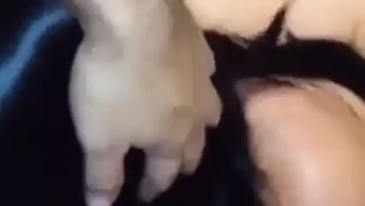 Celine avec les voisins