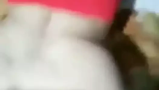 Olgun amatör ev hanımı sahip olan seks üzerinde the oturma odası kanepe