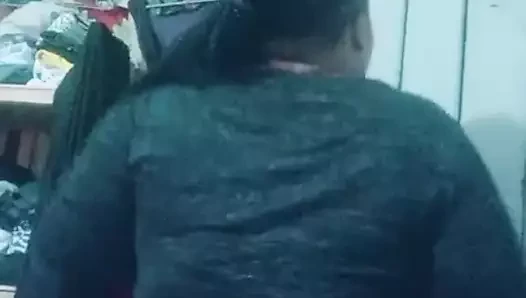 Une bonne milf au gros cul