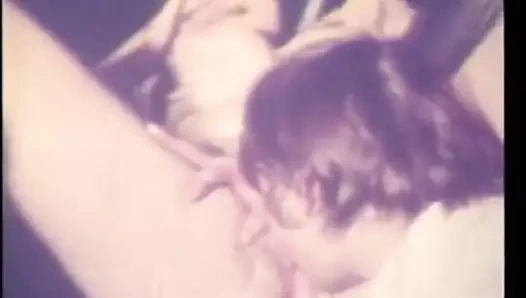 Araba sikme şimdiye kadarki en tatlı seks (1960'ların vintage)