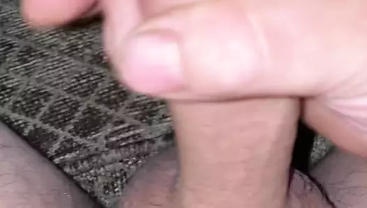 Sünnetsiz yarağımı mastürbasyonla sikiyorum ve çok boşalıyor