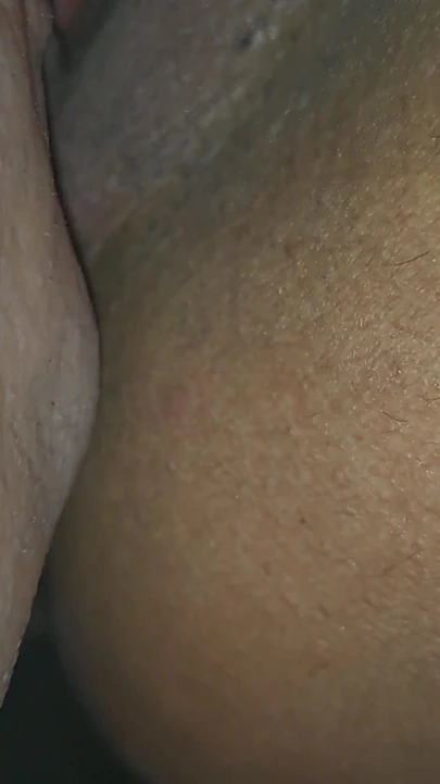 Gerçek ev yapımı İngiliz çift - olgun orta yaşlı seksi kadın cep telefonunda filme alındı