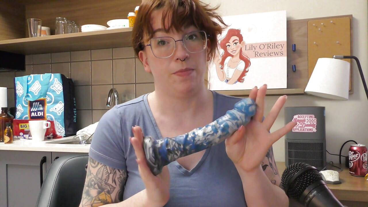 Uberrime'nin gece kralı dildosunun nsfw incelemesi