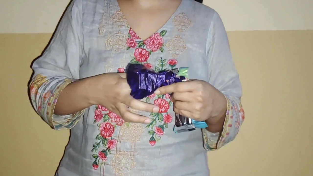 Choti Bhabi Ko Cheez Dekar Sara Koch dekh liya-Full Gandi Baten🔥