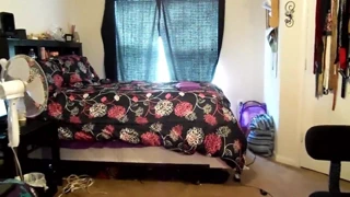 Küçük alt sallayarak