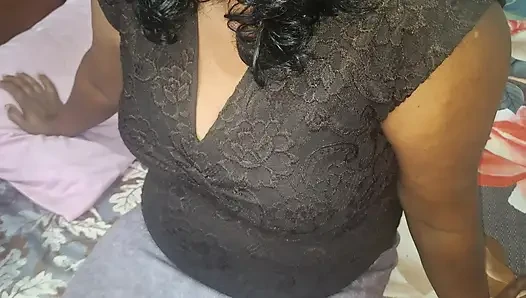 Ateşli Asyalı üvey anne