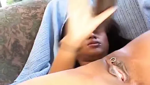 Asyalı kız gerçek bir büyük oğlanla sax vardı