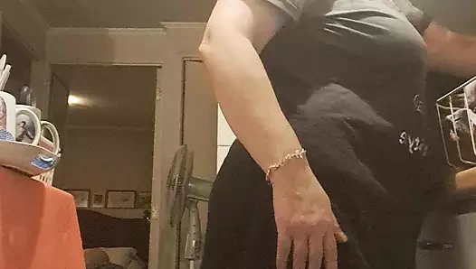 Mutfakta salatalık yemek istiyorum