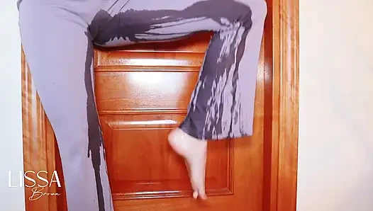Я случайно пописал в мои штаны для йоги