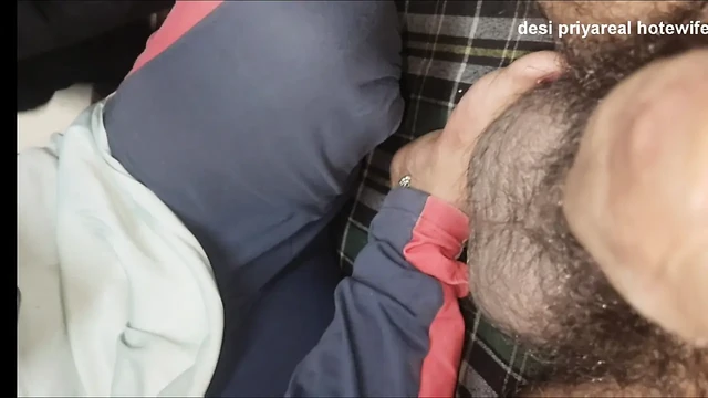 Priya came from the village to Delhi, a sex addict, Priya getting by her neighbour.