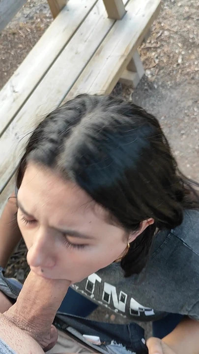 Тинка жестко сосет