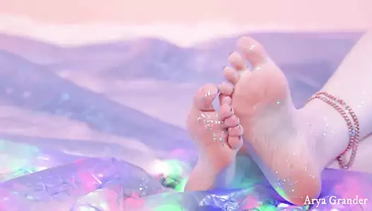 Kedi ve ayaklar kızdırmak cinsel video