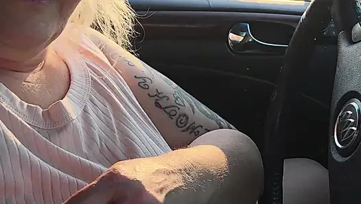 Halkın içinde senin için yanan tities