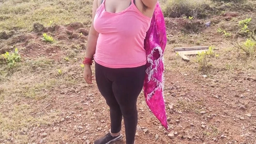 18 yaşındaki Hintli kız erkek arkadaşı tarafından sert sikiliyor sert Hintçe seks videosu