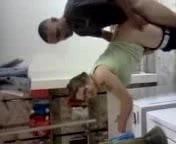 Karım pantolonunu aşağı bir sürtük gibi becerdin