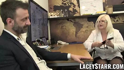 Laceystarr - doktor gilf seksten sonra pascal beyaz cum yiyor