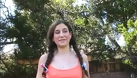 Jackie Ashe'nin gırtlağına boşalmasına ihtiyacı var. jackie ashe,john west - sapık orta yaşlı seksi kadınlar