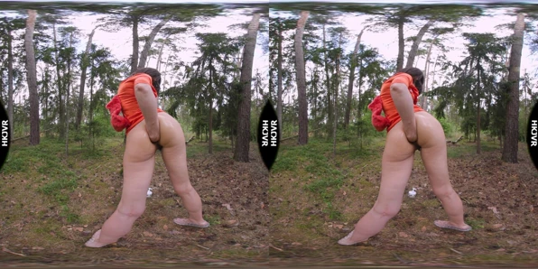 Seksi tilki bayan Hotkinkyjo kendi kendine anal yumruk sokma ve ormanda sarkma