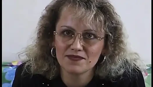 Dildoyla oynayan amatör kadın