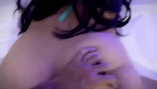 Neyi bekliyorsun? Gel ve deliğimi sik, amatör orta yaşlı seksi kadın videosu