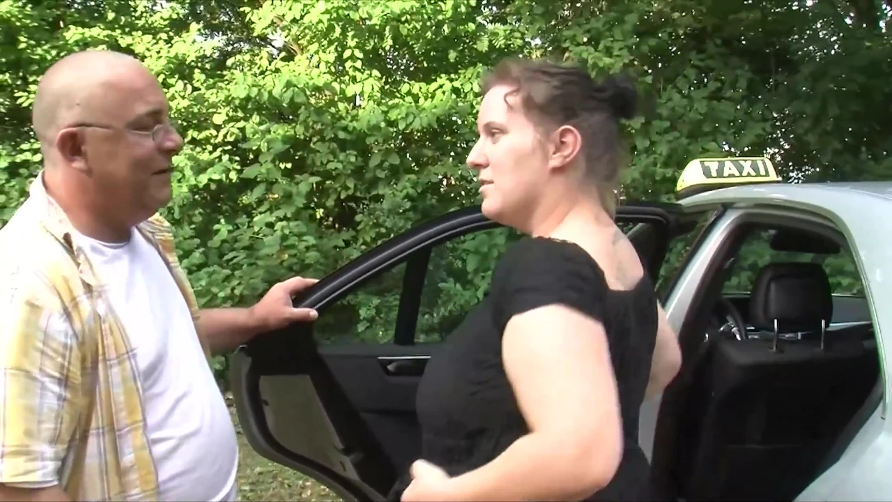 Mama Helga vom Ehemann benutzt