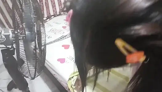 Büyük götlü genç latin sonunda boşalma ile sikiliyor