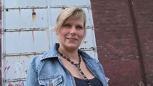 Mature Blonde Stretches Pussy Wide with Dripping Dildo Play