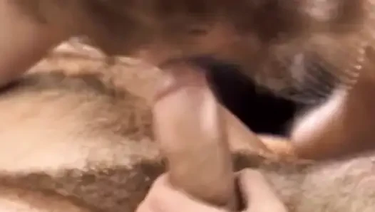 Kocası karısının sikilmesini izliyor