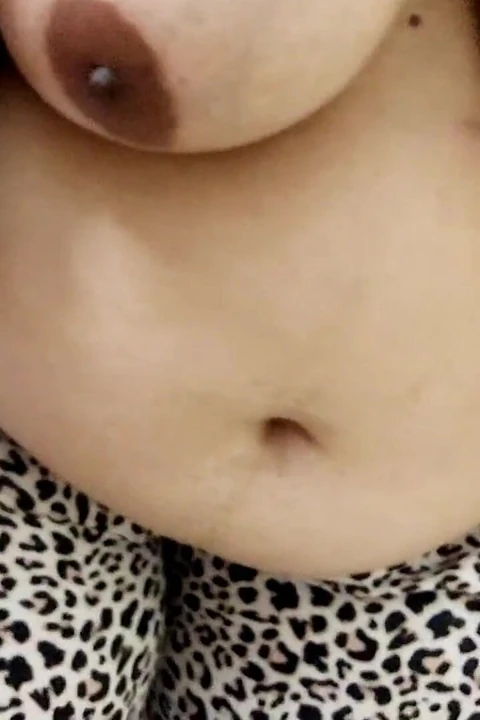Damaad Convices Muslim BBW Stepmother-in-law Saas for Anal