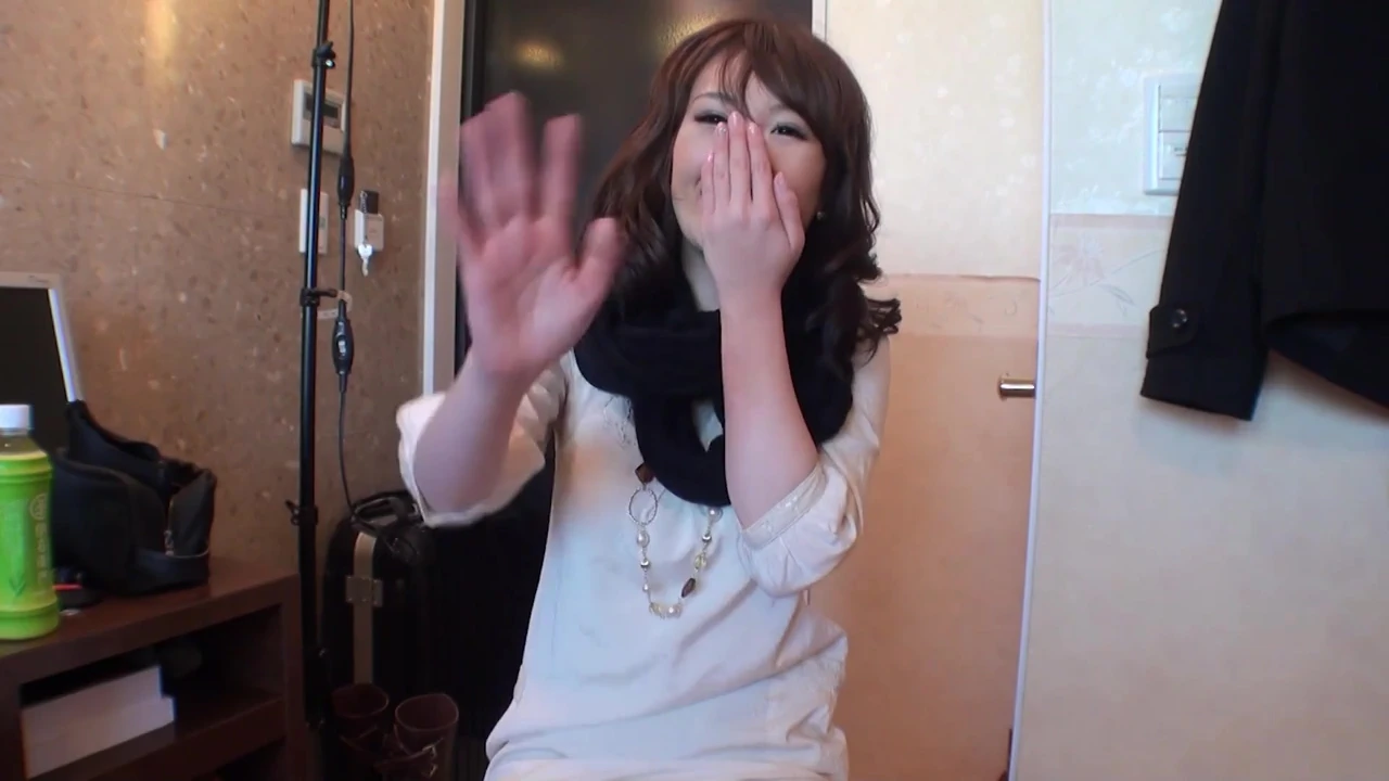 Geile Chinesin besorgt es Daddy mal so richtig