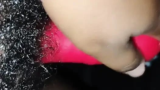 Vibratörümle kendimi sikiyorum