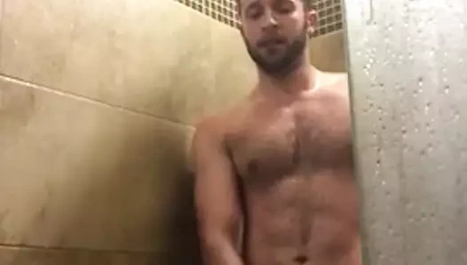 azgın dudes içinde duş 34