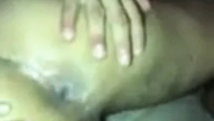 terastia maurh poutsa ston kwlo tou antra mou