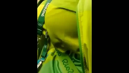 Voluntaria büyük memeler