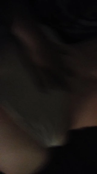 Bir arkadaşım gitti karısını siktim