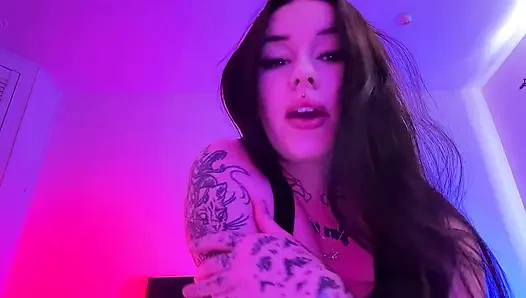 Sürtük İngiliz gotik anne asmr 31 talimatı