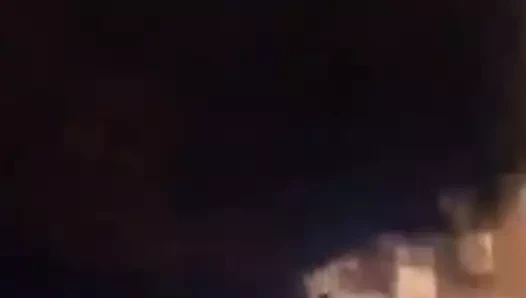 Gf ve arkadaşıyla biraz eğleniyor