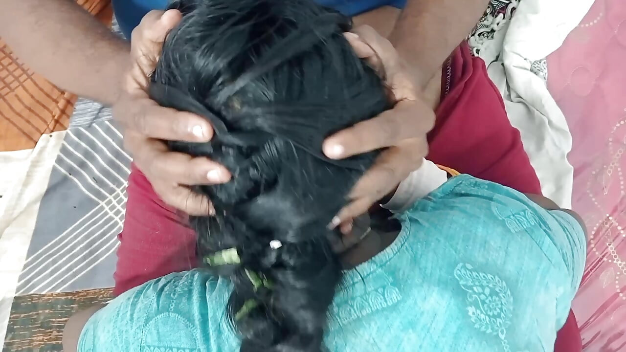 Tamil çiftin yatak odasında ateşli seksi