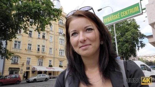 Hunt4k. güzel youn ile başarılı pikap ve seks