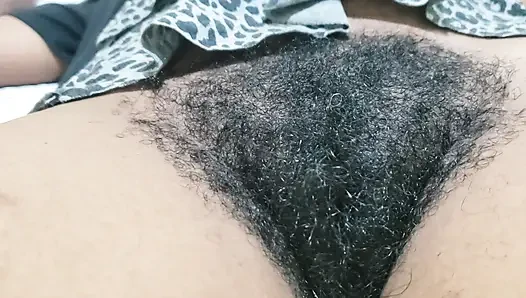 Kıllı amcıklı ve seksi özgüvenli güzel olgun kadın