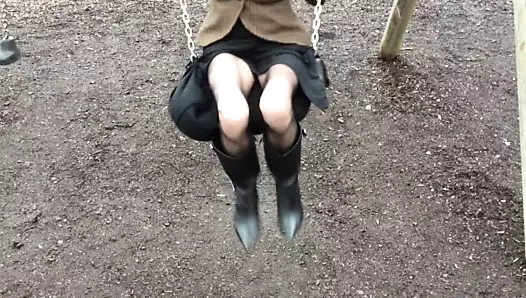 Sallanıyor...(gerçekten sallanıyor)