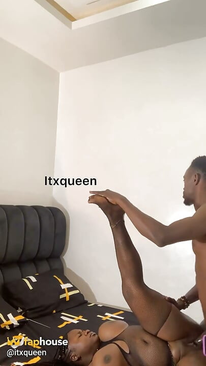 Pato ve Itxqueen sahne arkasında