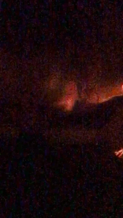 Thicklibraqueen büyük zenci gırtlağına kadar alıyor