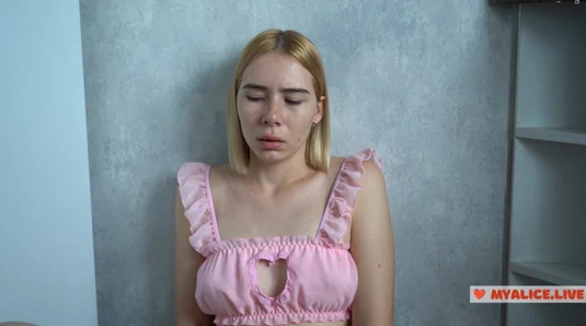 Güzel Alice orgazm oluyor, güzel acı