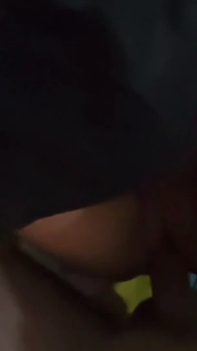 Desi 18+ Afgan kolej kızı Hintli tarafından amına boşaltılarak sikiliyor | Klip 1