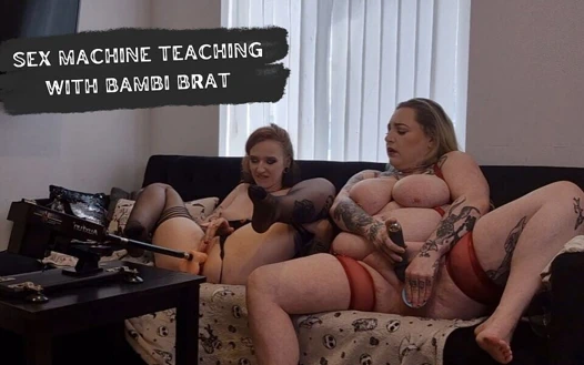 Yaramaz bambi velet Samantha'ya seks makinesini nasıl kullanıcağını öğretiyor